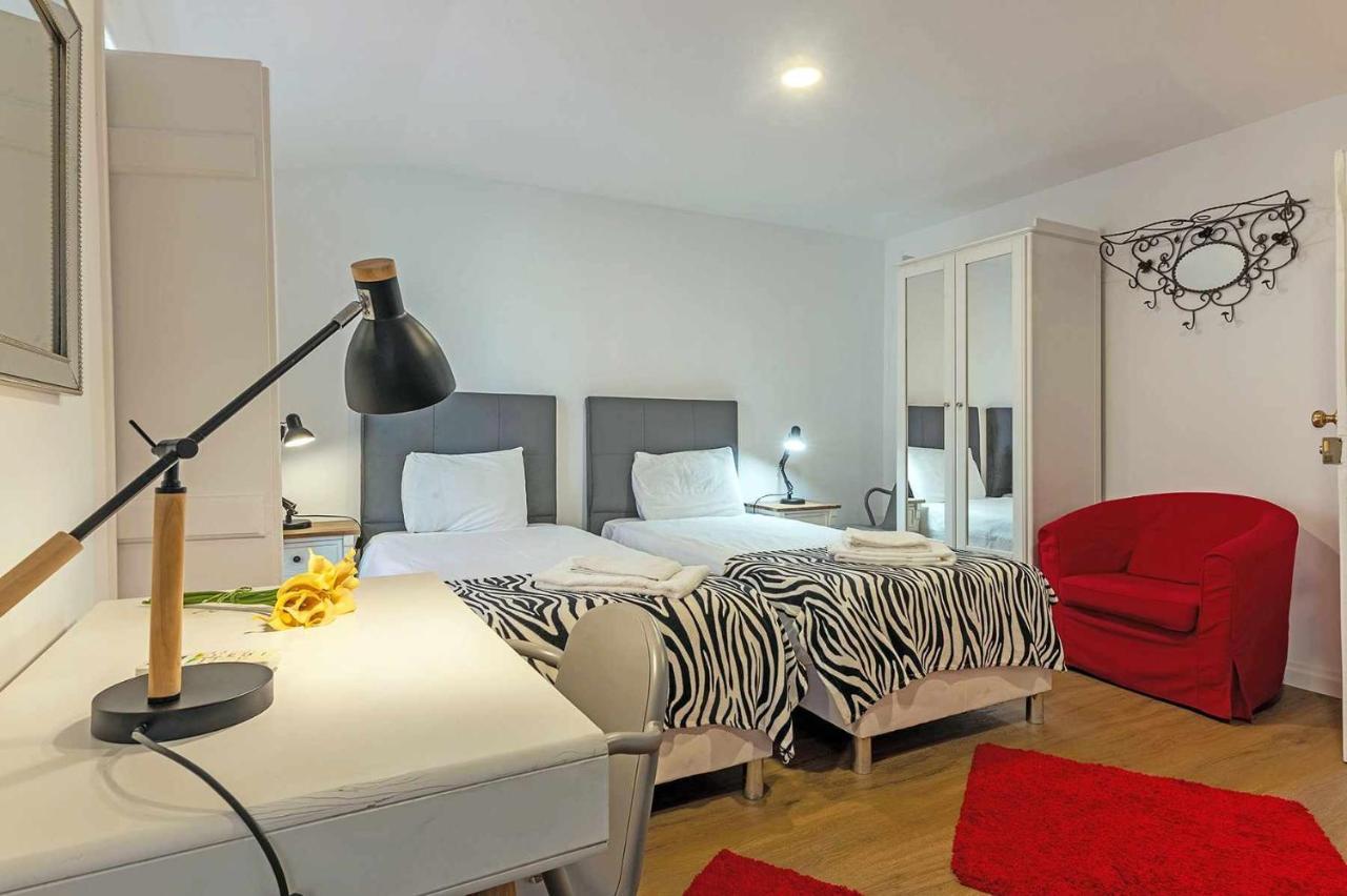 Bairro Alto Palace Special For Groups Up To 24 Guests Lizbona Zewnętrze zdjęcie